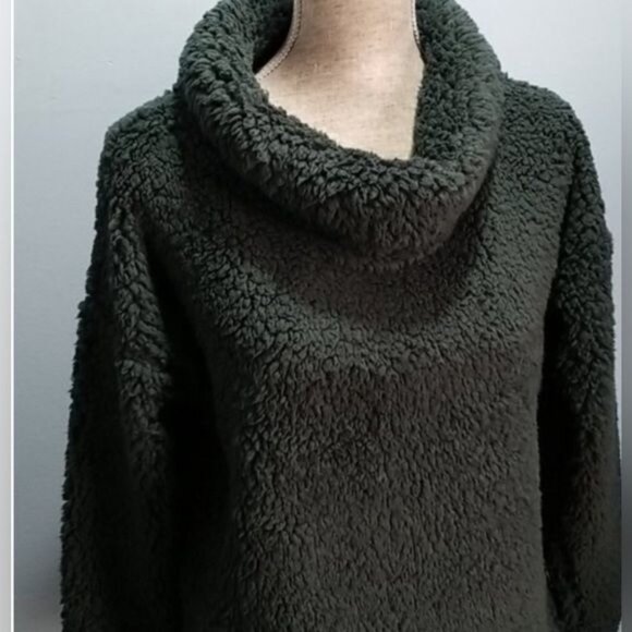 NEW! SUPER SOFT Cowl Neck Sherpa Sweater Green - Picture 2 of 4